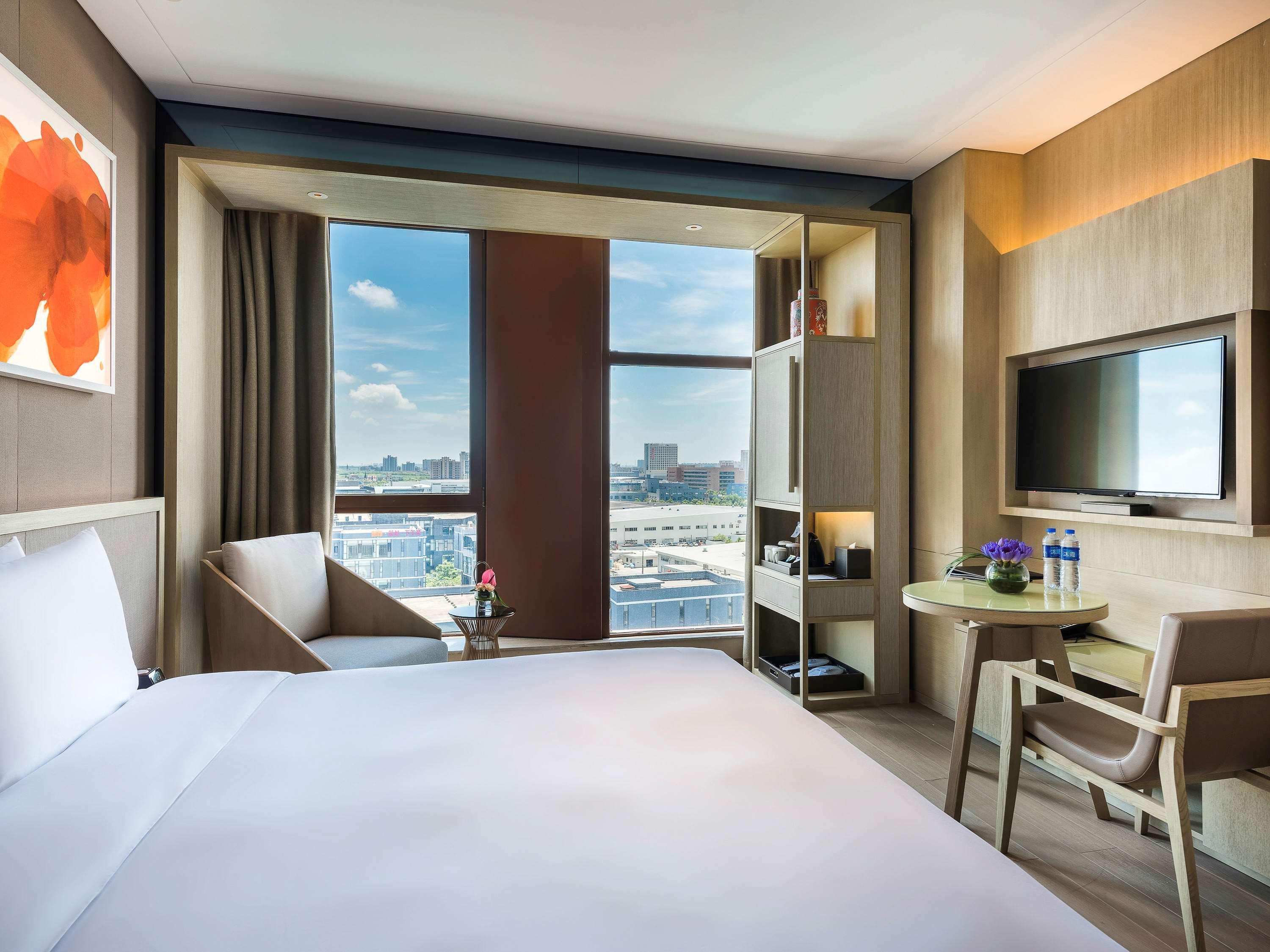 Novotel Shanghai Clover Екстериор снимка