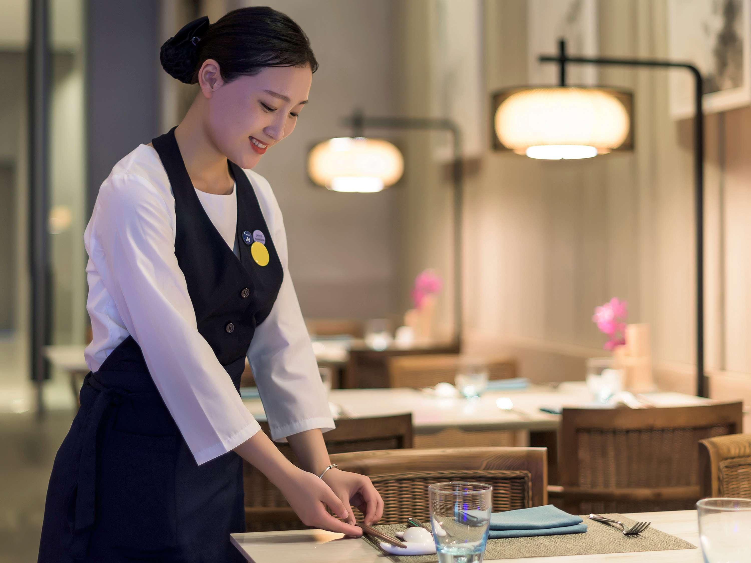 Novotel Shanghai Clover Екстериор снимка