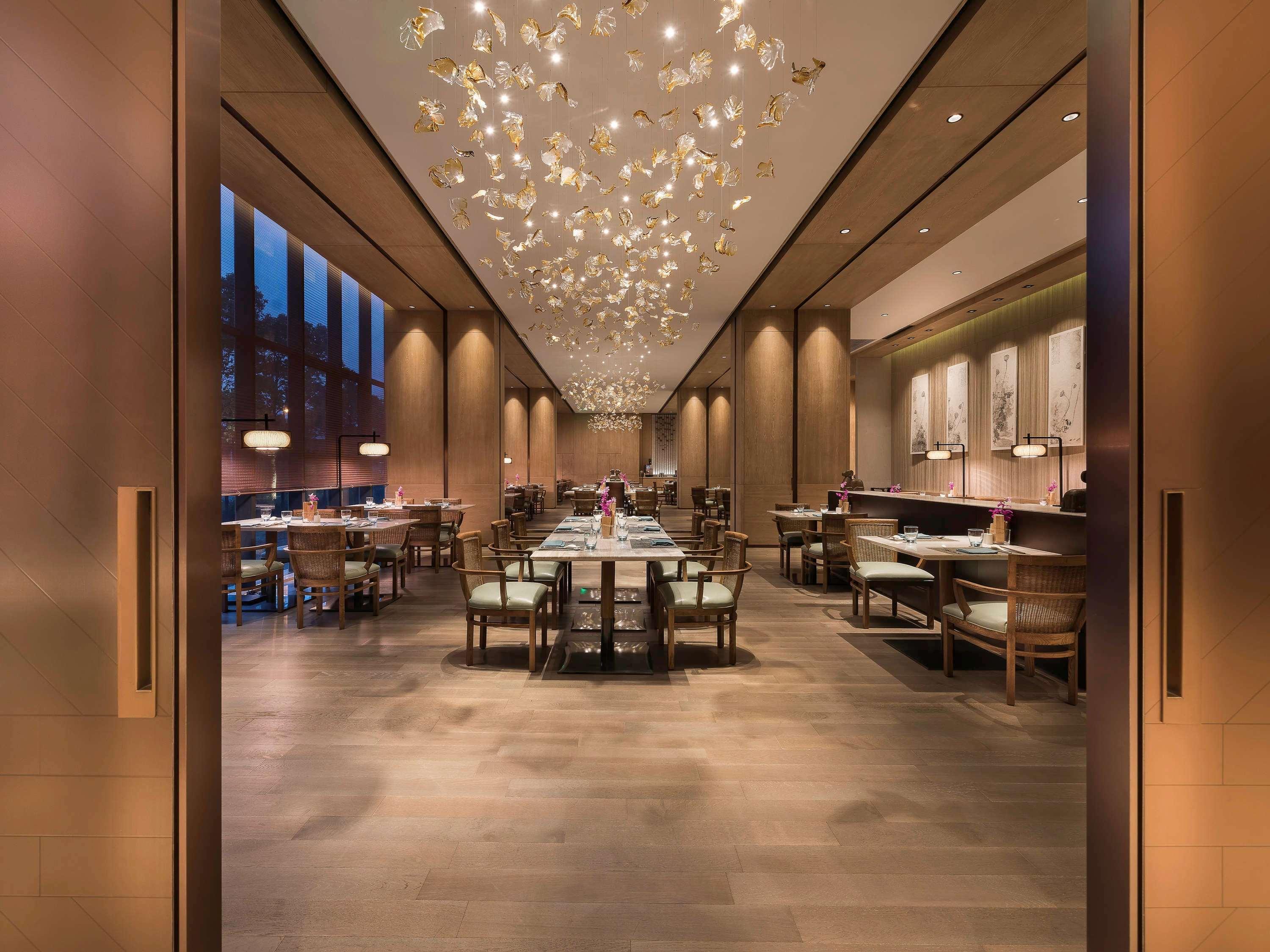 Novotel Shanghai Clover Екстериор снимка