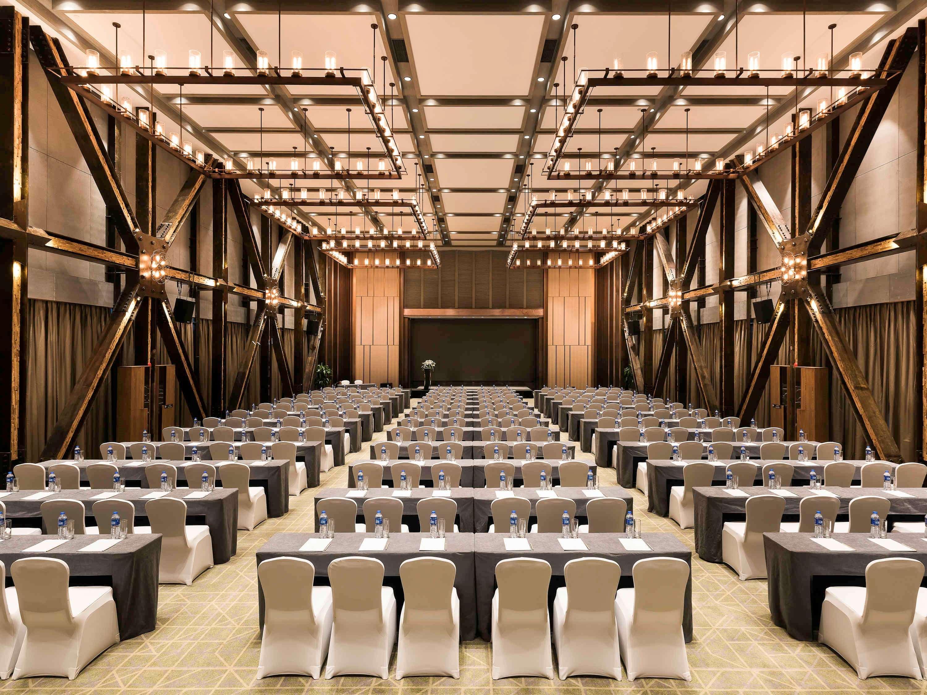 Novotel Shanghai Clover Екстериор снимка
