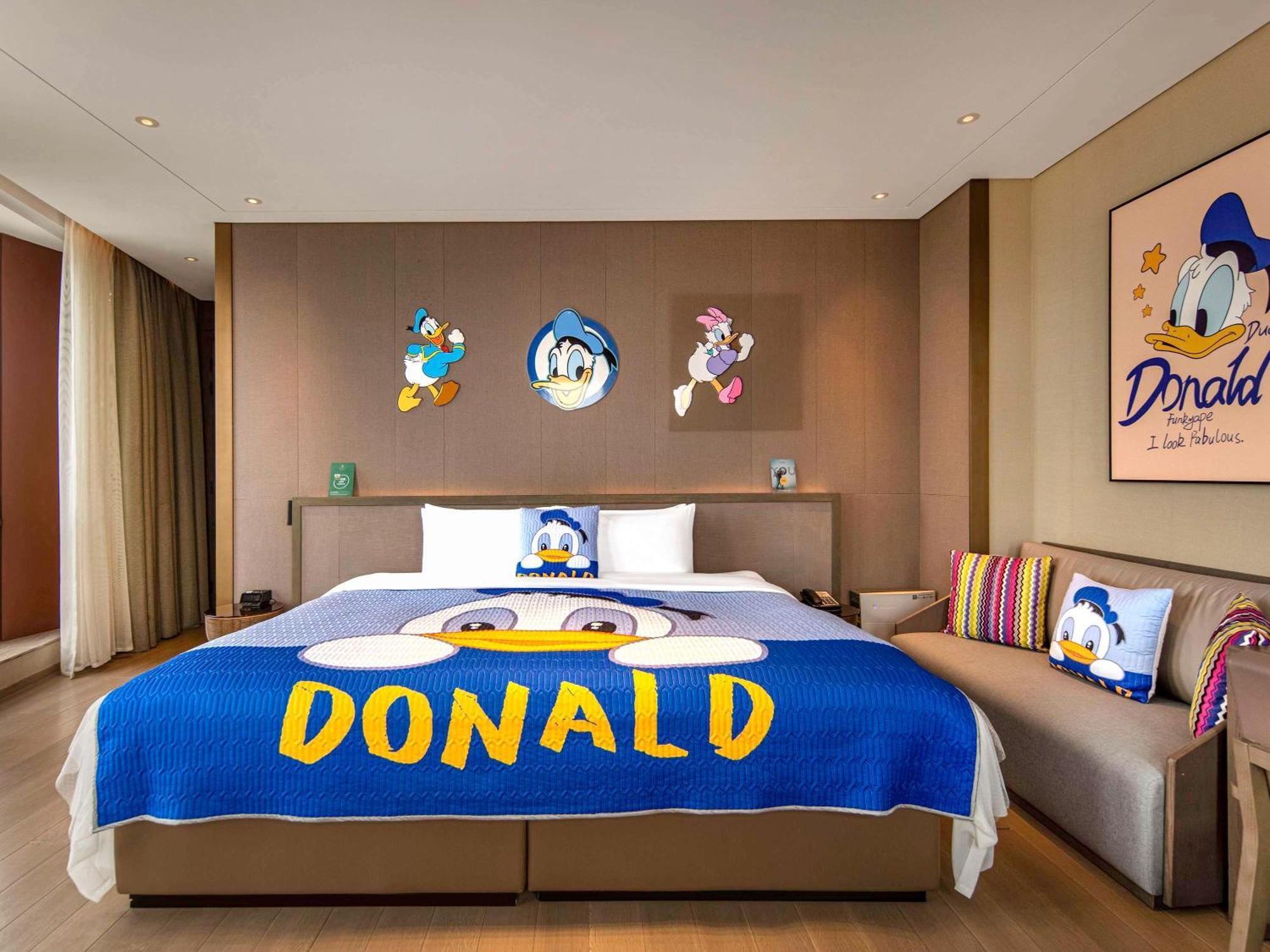 Novotel Shanghai Clover Екстериор снимка